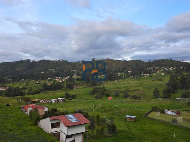 Terreno para Venta en Cuenca - 3