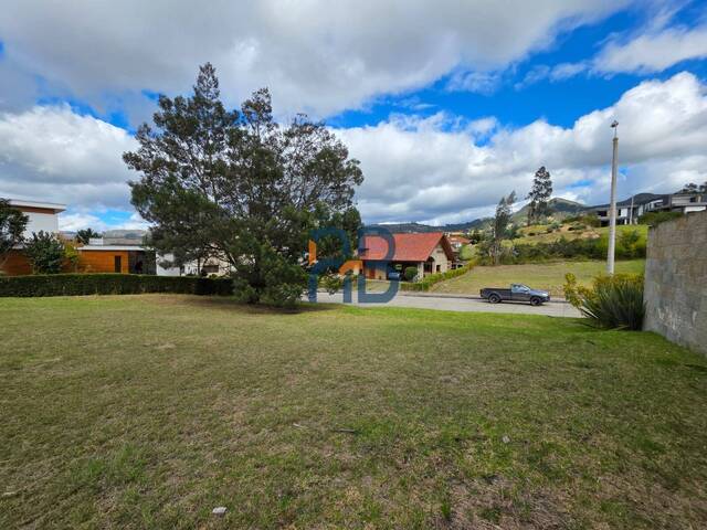 #MJ3345 - Terreno para Venta en Cuenca - A