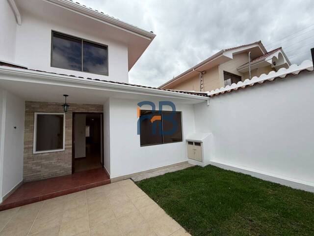 Casa para Venta en Cuenca - 4