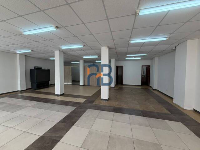 #MJ3359 - Local Comercial para Venta en Cuenca - A