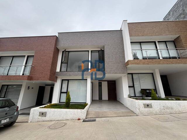 #MJ3361 - Casa para Alquiler en Cuenca - A