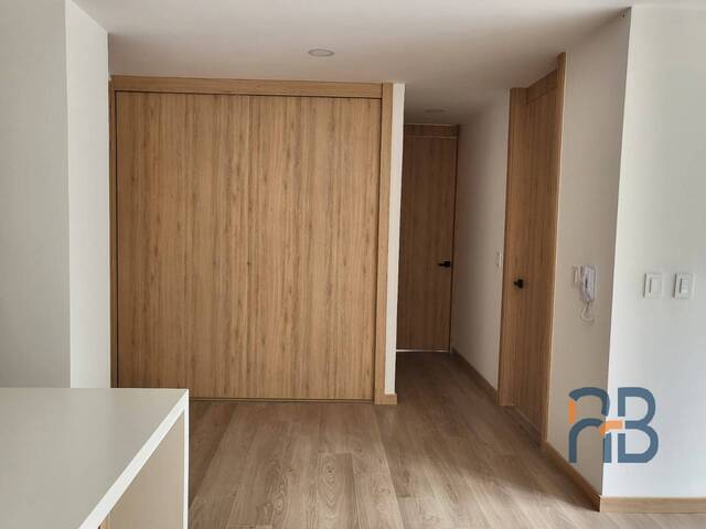 #MJ3110 - Departamento para Venta en Cuenca - A - 3