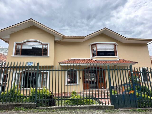 #MJ3204 - Casa para Venta en Cuenca - A - 2