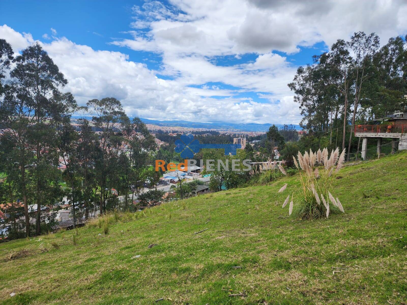 Terreno en venta con una espectacular vista a Cuenca