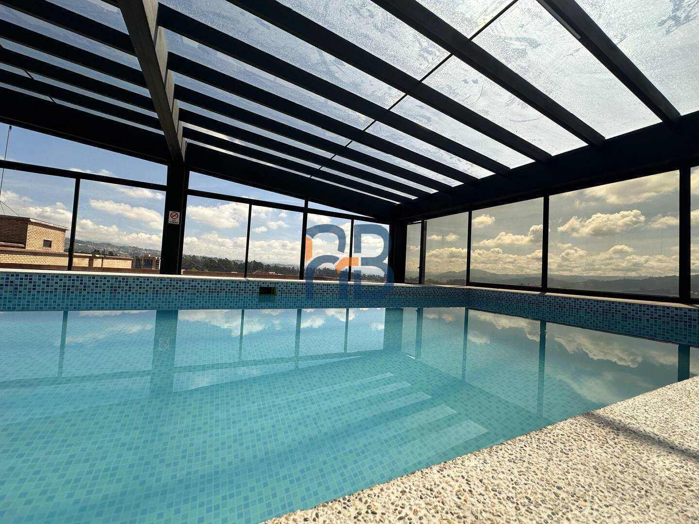 Departamento en venta de 3 dormitorios en el cuarto piso en edificio nuevo